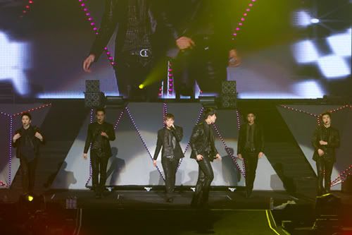 K-POP・アジア 2PM ARENA TOUR 2011 2PM Without U 「ARENA TOUR 2011 'REPUBLIC OF 2PM'」 - YouTube
